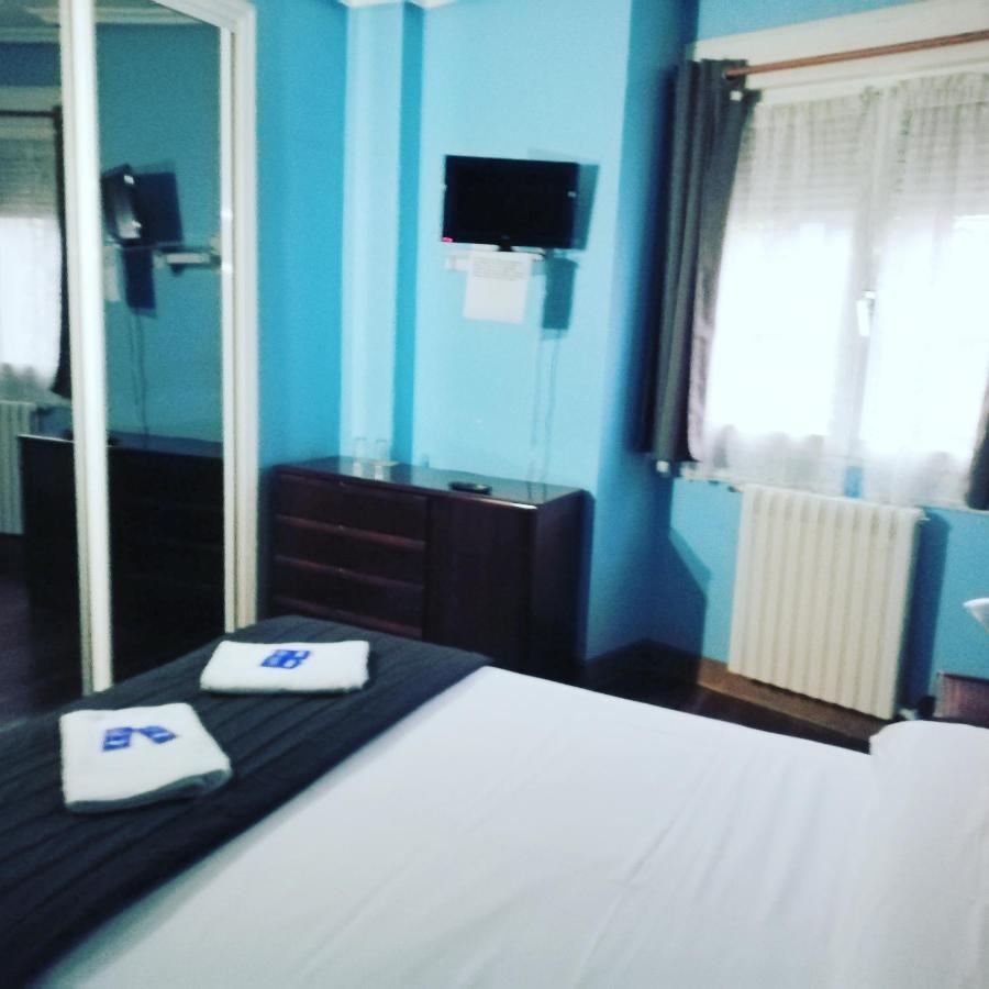 Txoko Maitea Pentsioa Hotell Urnieta Exteriör bild