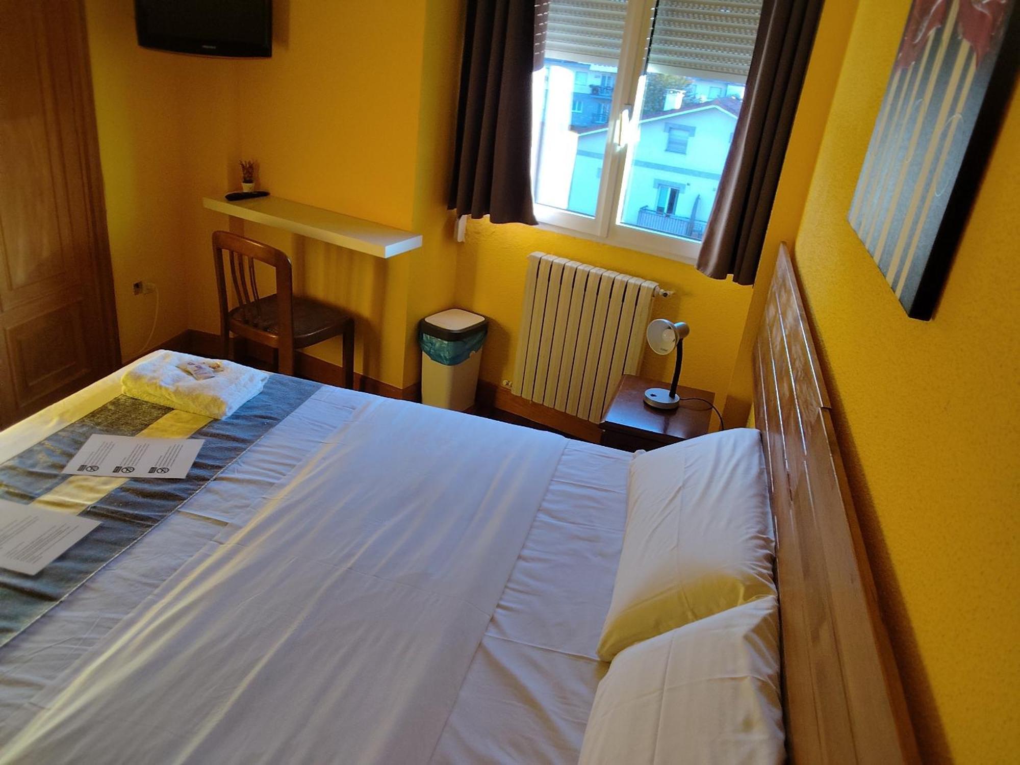 Txoko Maitea Pentsioa Hotell Urnieta Exteriör bild