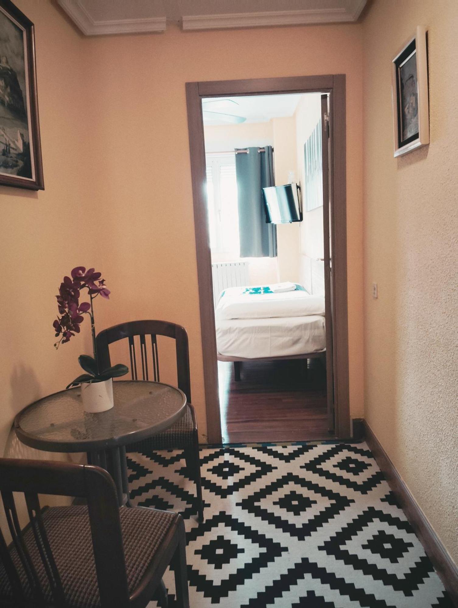 Txoko Maitea Pentsioa Hotell Urnieta Exteriör bild