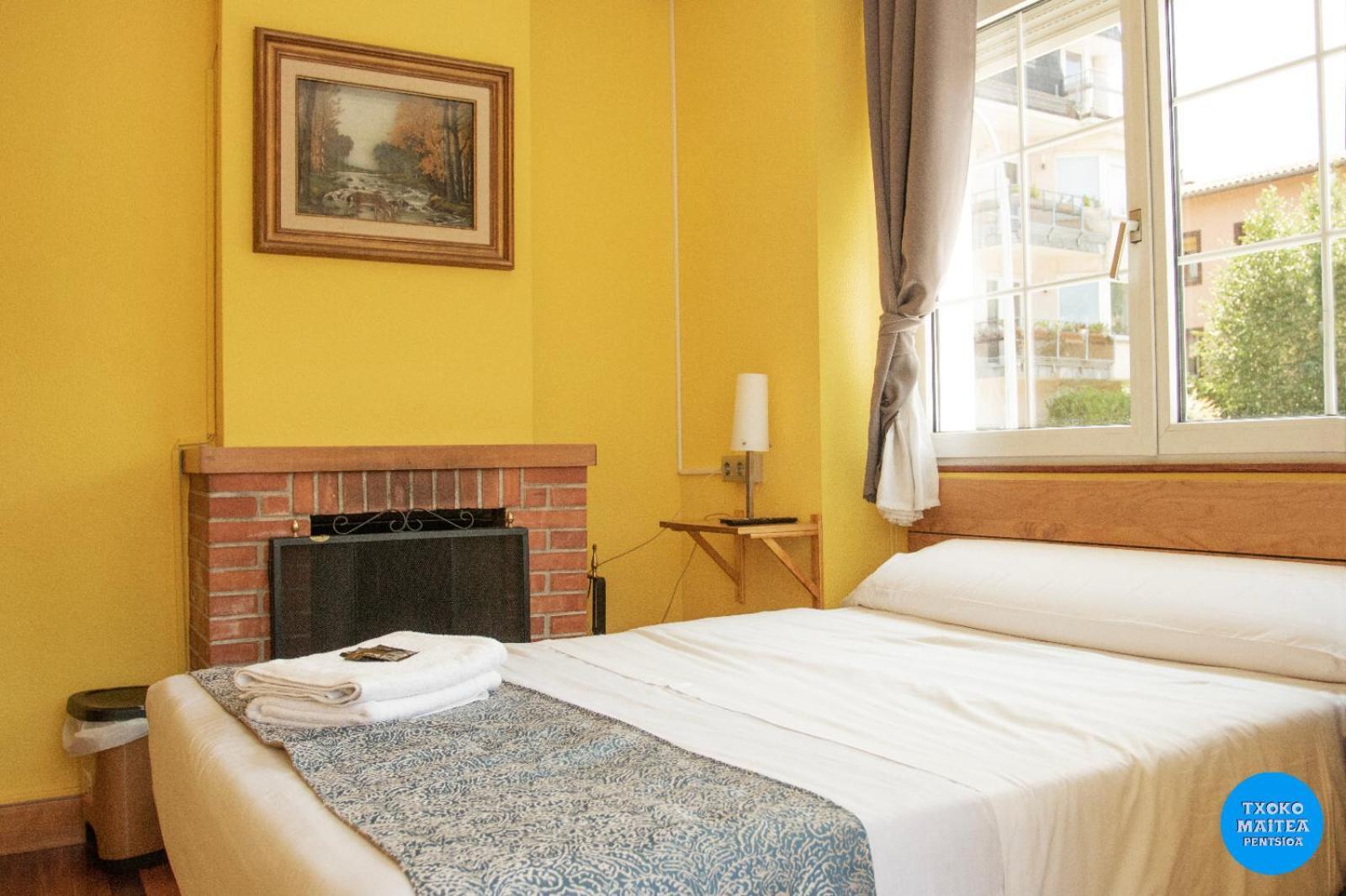 Txoko Maitea Pentsioa Hotell Urnieta Exteriör bild