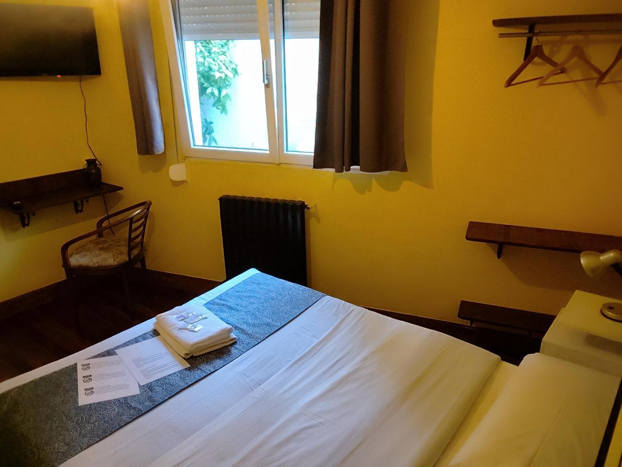 Txoko Maitea Pentsioa Hotell Urnieta Exteriör bild