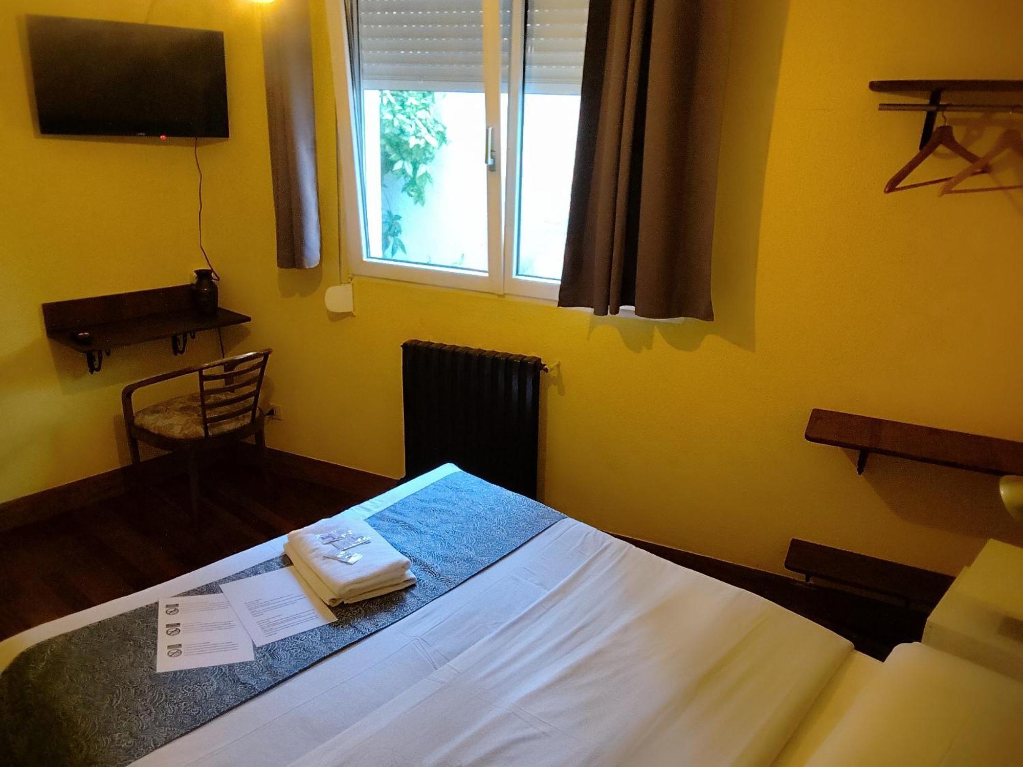 Txoko Maitea Pentsioa Hotell Urnieta Exteriör bild