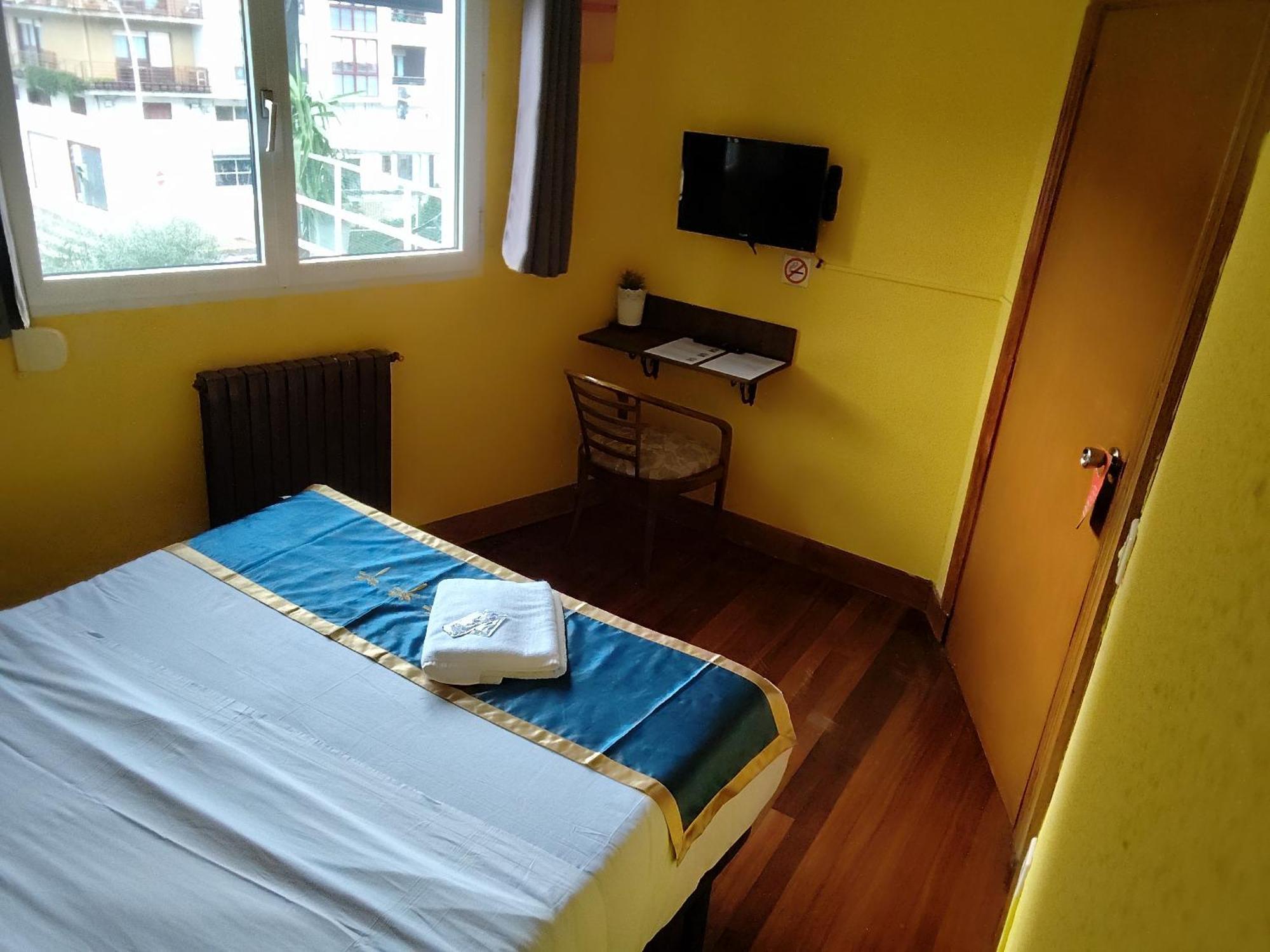 Txoko Maitea Pentsioa Hotell Urnieta Exteriör bild